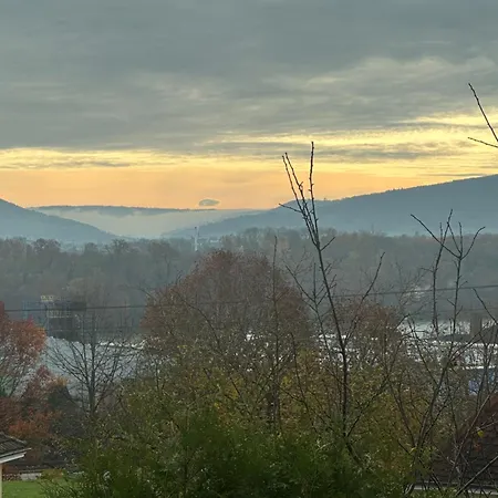 In Rheinfelden, Grenznaehe Und Blick Auf Schweiz Apartamento Karsau